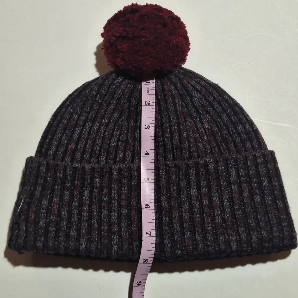 Lululemon Athletica Beanie Women's OS Fleece Lined Black Maroon Outdoor Gorpcore